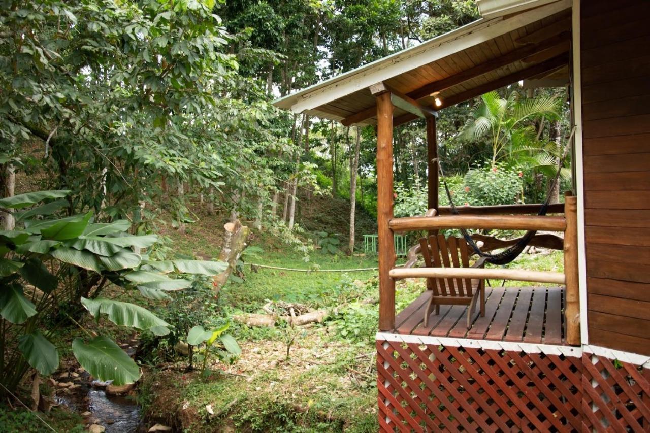 Hilamito Lodge Tela Exterior foto